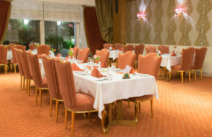 رستوران هتل زندیه شیراز